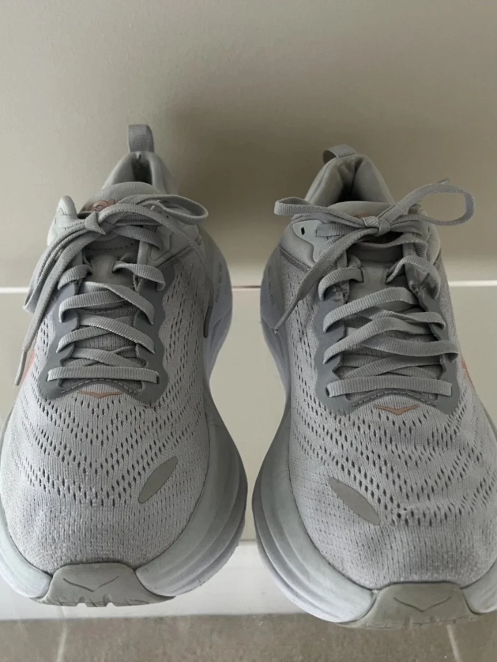 Hoka One One Bondi Womens Size 9b Gray Peach Running Cushioned Sneaker